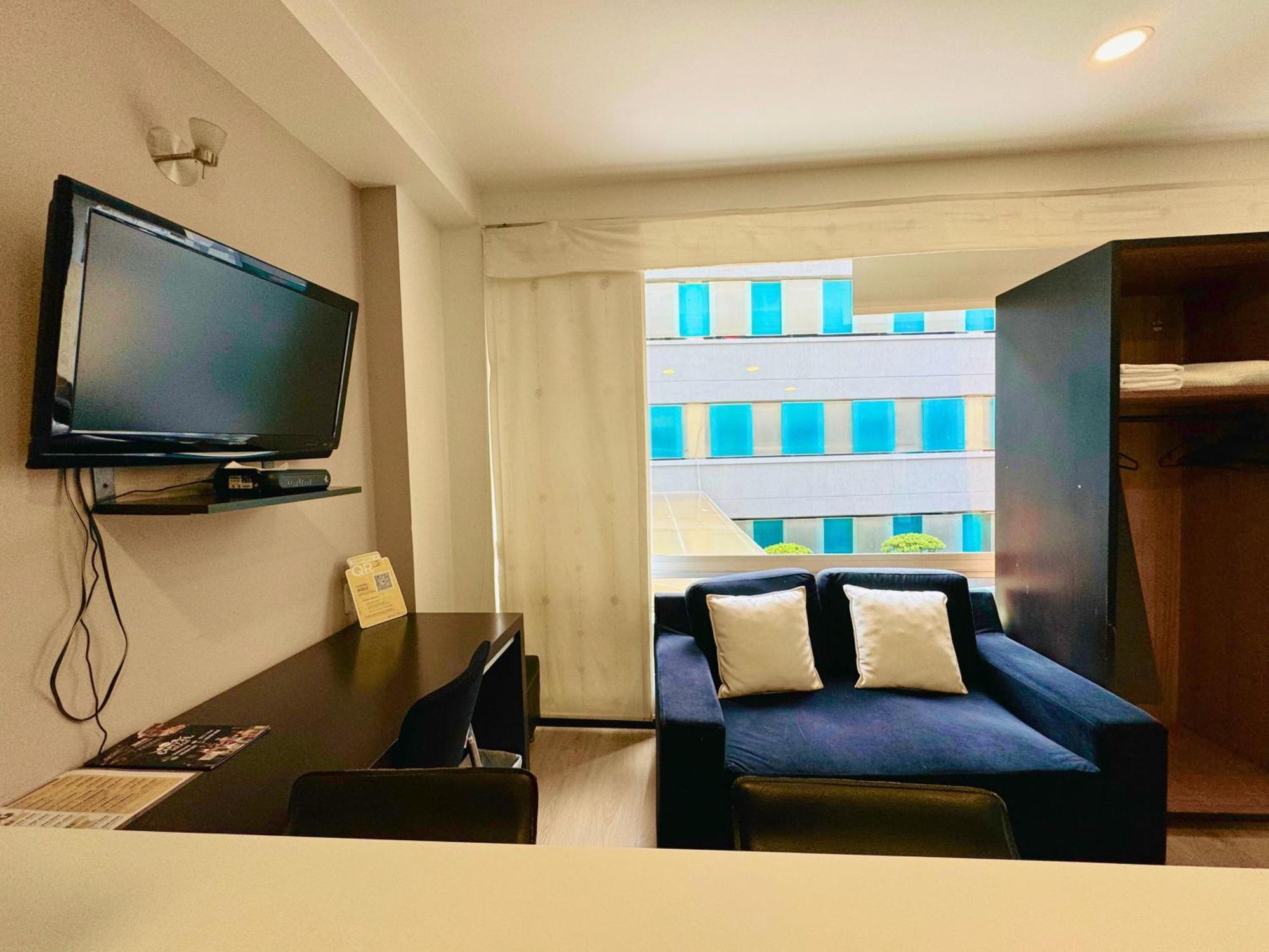 Aparta Suite Continental Богота Экстерьер фото