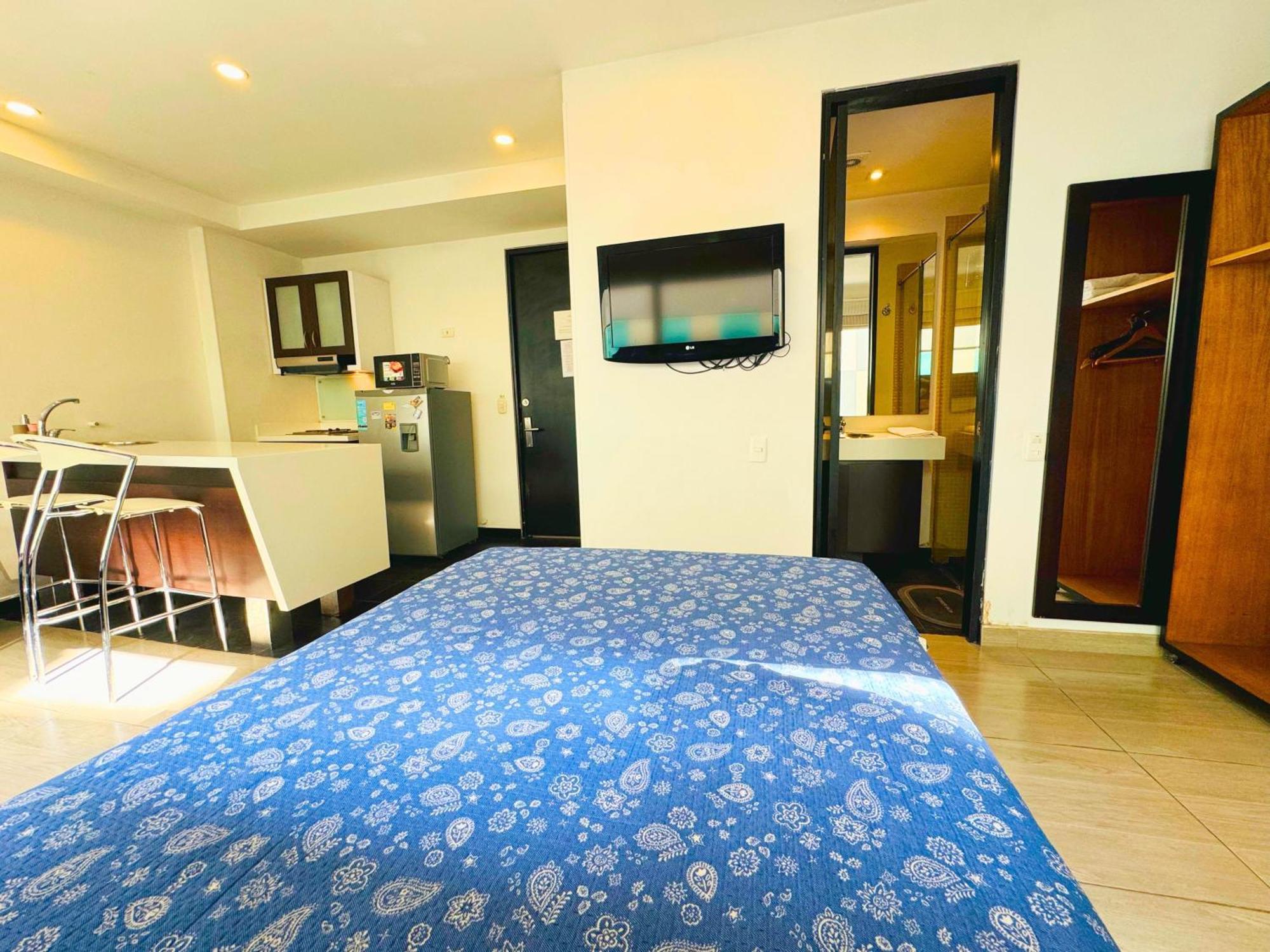 Aparta Suite Continental Богота Экстерьер фото