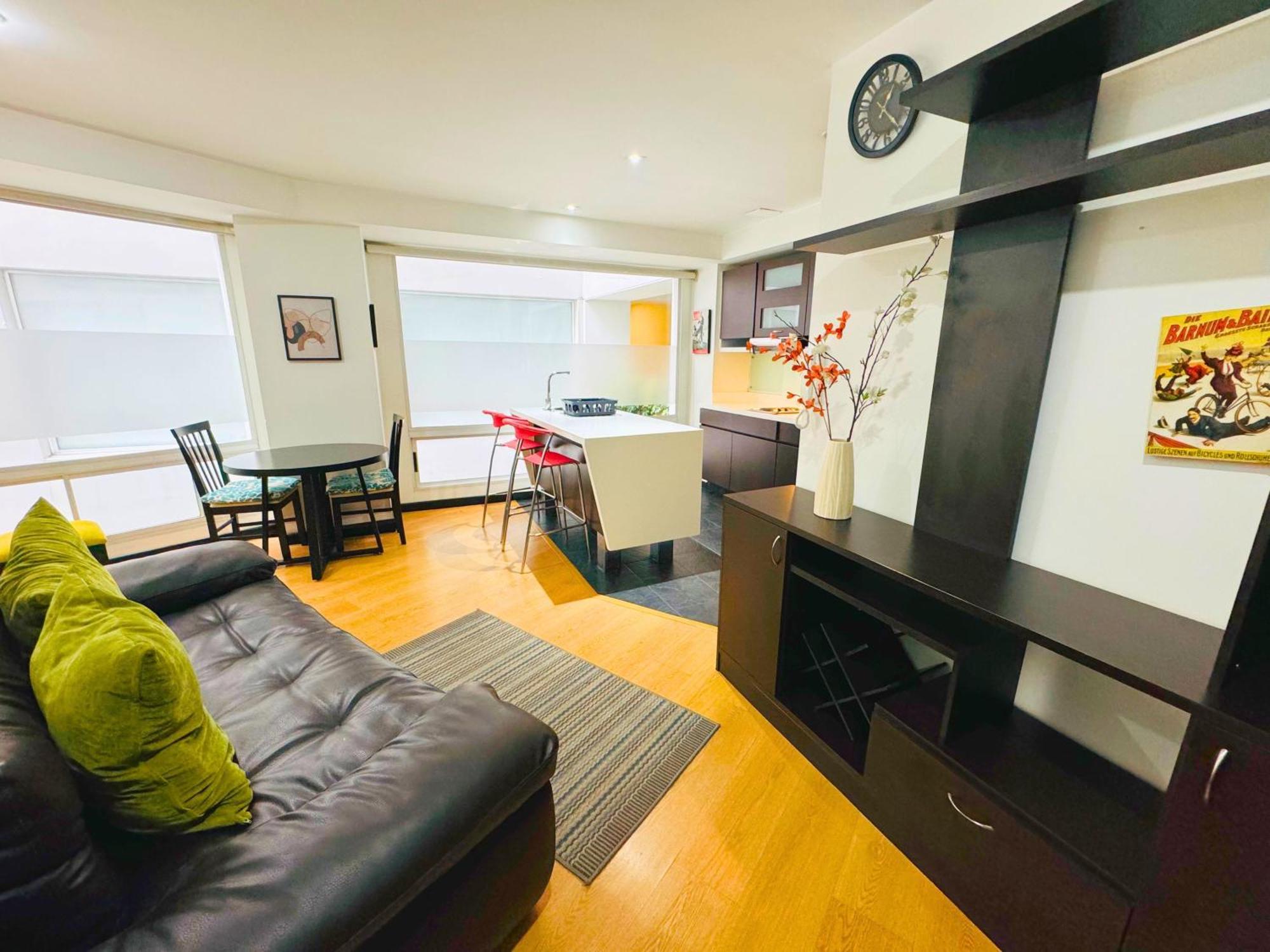 Aparta Suite Continental Богота Экстерьер фото
